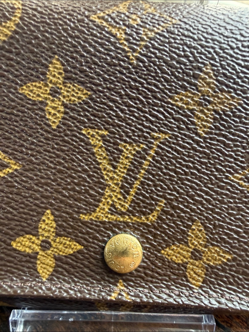 Louis Vuitton Brown Monogram Canvas Men's Wallet with Gold Accents - Picture 2 of 7